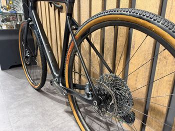 Used CUBE NUROAD C:62 SL 2021 2021 Road & Gravel, Black — image 9 of 11