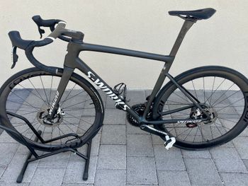 Used Specialized S-Works Tarmac SL8 – SRAM RED AXS 2025 2025 Road & Gravel, Black — image 2 of 6