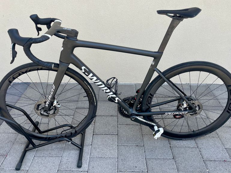 Used Specialized S-Works Tarmac SL8 – SRAM RED AXS 2025 2025 Road & Gravel, Black — image 2 of 6