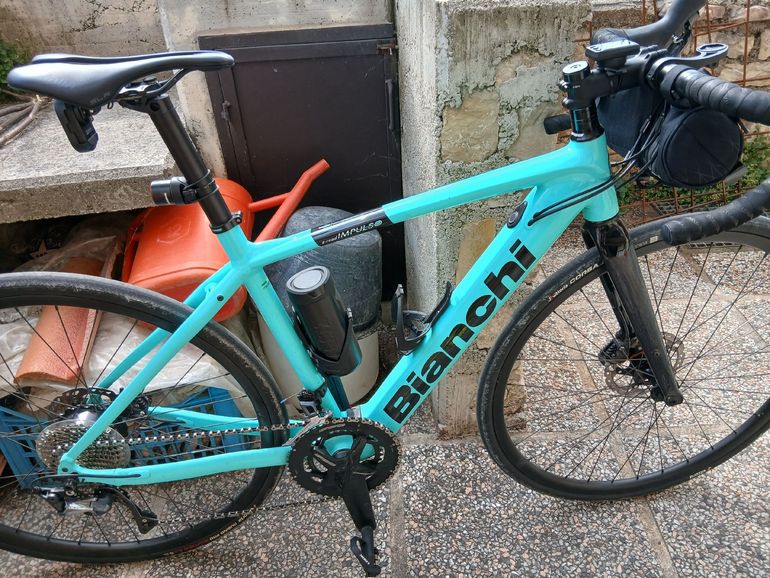 Used Bianchi e-Impulso Road - Ultegra 2022 2022 Road & Gravel, Blue — image 10 of 11