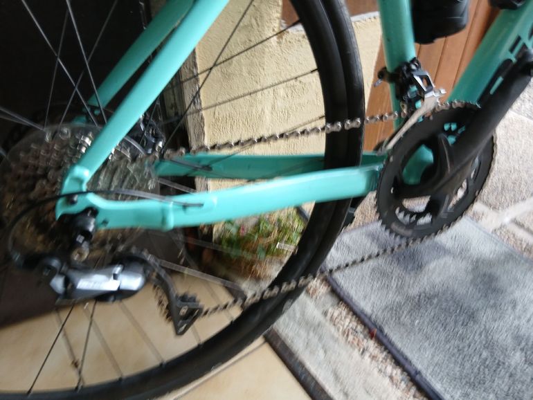 Used Bianchi e-Impulso Road - Ultegra 2022 2022 Road & Gravel, Blue — image 5 of 11