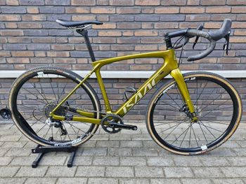 Used Isaac Torus SRAM Rival 2022 Road & Gravel