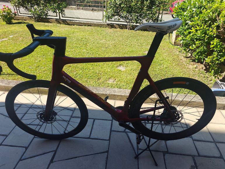 Used Giant Propel Advanced Pro 0 Disc Force 2020 2020 Road & Gravel, Red — image 2 of 3