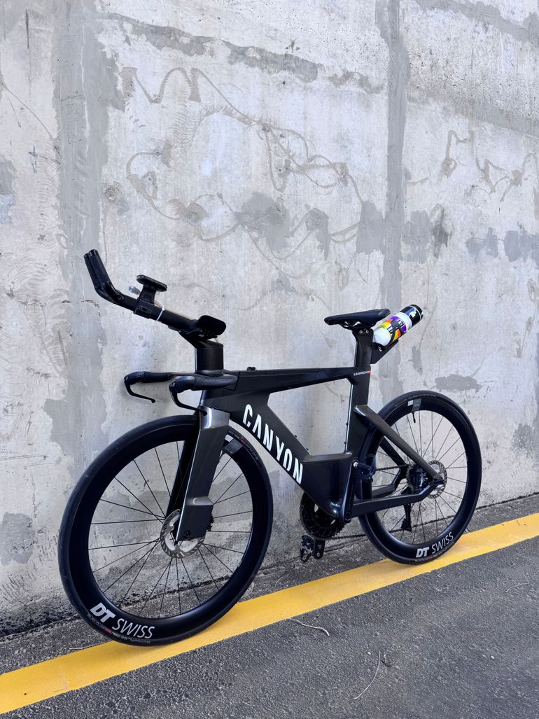 Used Canyon Speedmax CF SLX 8 Di2 2024 2024 Road & Gravel, Light Gray — image 2 of 6