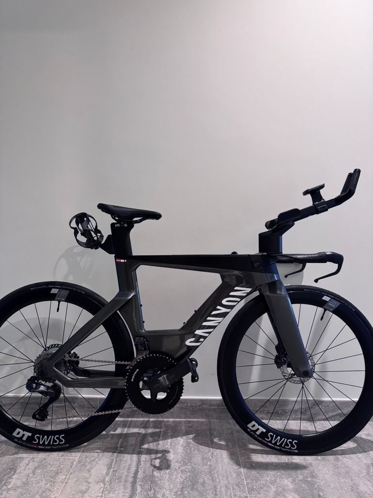 Used Canyon Speedmax CF SLX 8 Di2 2024 2024 Road & Gravel, Light Gray — image 3 of 6