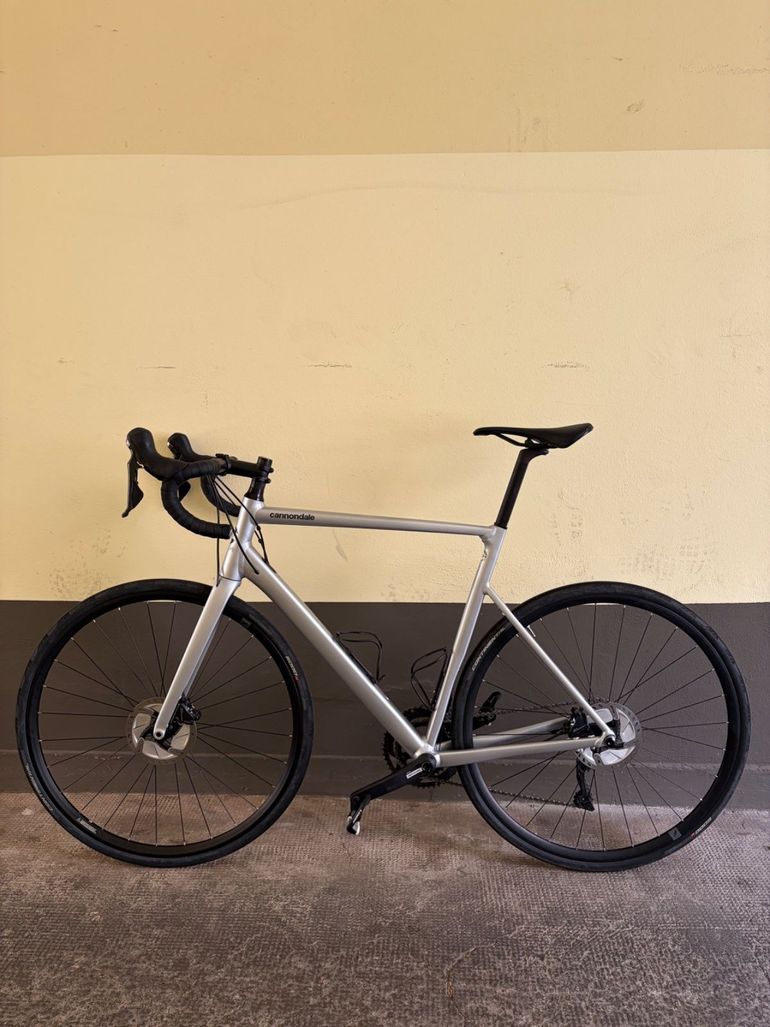 Used Cannondale CAAD 13, Ultegra, Size 58, Silver, 2021 2021 Road & Gravel, Light Gray — image 1 of 14