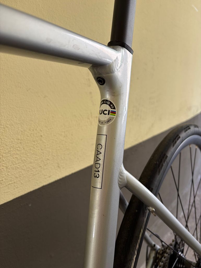 Used Cannondale CAAD 13, Ultegra, Size 58, Silver, 2021 2021 Road & Gravel, Light Gray — image 6 of 14