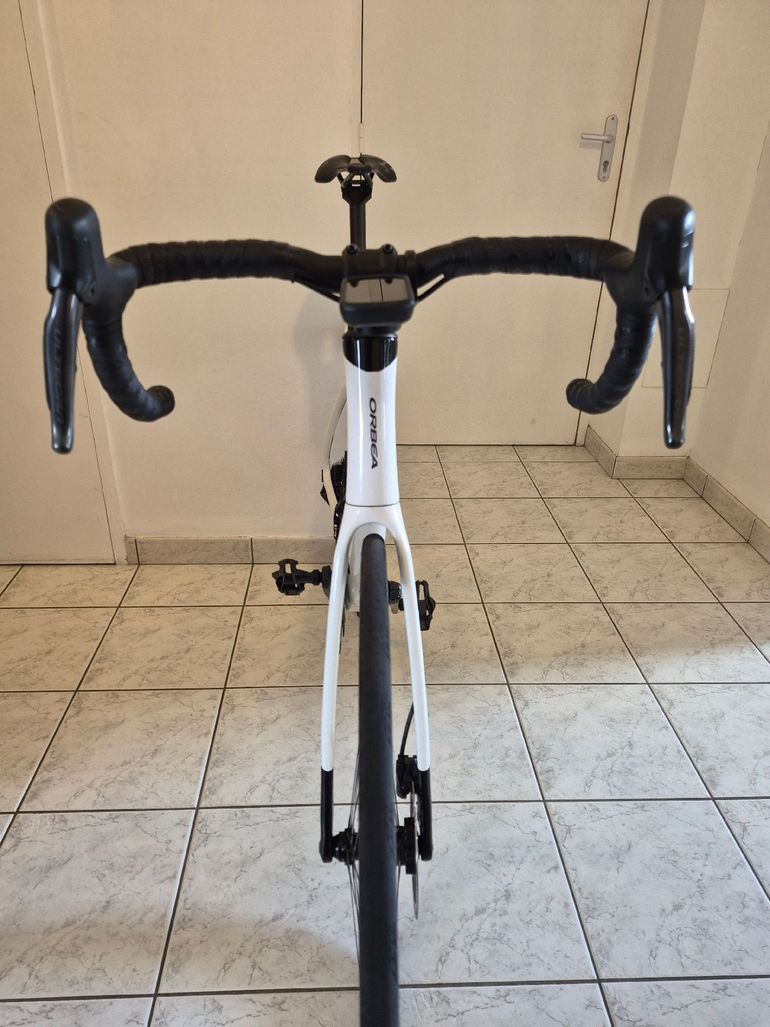 Used Orbea ORCA M21eTEAM PWR 2023 2023 Road & Gravel, White — image 2 of 4