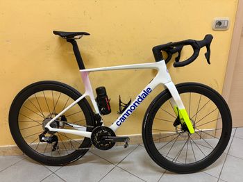 Cannondale SuperSix EVO SRAM Force eTap AXS 2025 Route & Gravel d'occasion