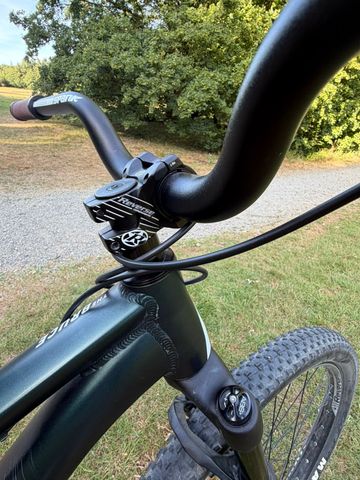 Gebrauchtes Rose THE BRUCE 1 2021 2021 Mountainbike, Grün — Bild 7 von 8