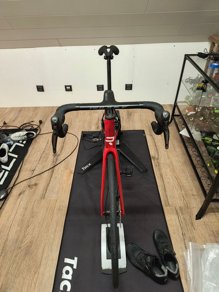 Used Ridley Noah Shimano Ultegra Di2 2021 Road & Gravel, Red — image 3 of 6