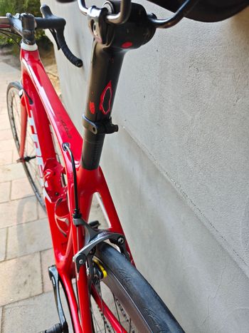 Used Trek Émonda SL 6 2020 2020 Road & Gravel, Red — image 4 of 9