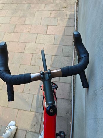 Used Trek Émonda SL 6 2020 2020 Road & Gravel, Red — image 3 of 9