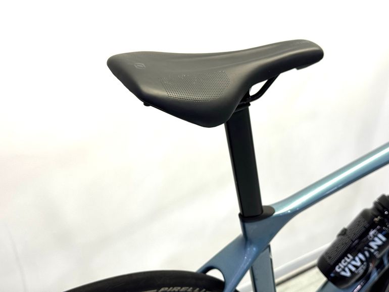 Used Giant TCR Advanced Disc 1+ 2023 2023 Road & Gravel, Blue — image 7 of 15