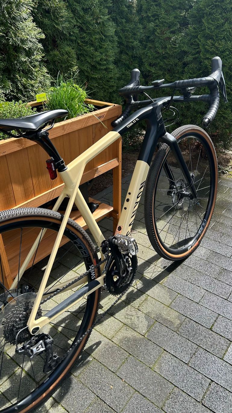 Used Canyon Grail CF SL 8 2022 2022 Road & Gravel, Black — image 2 of 12