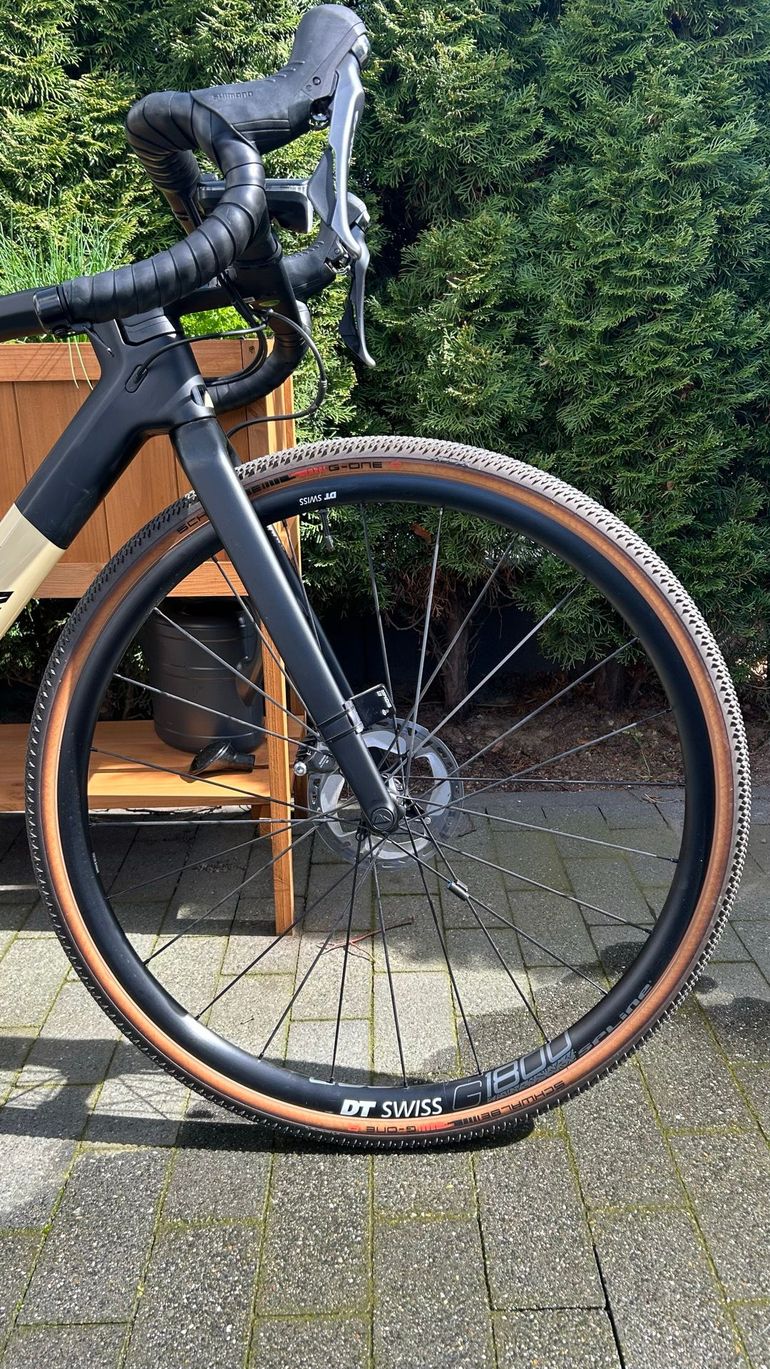 Used Canyon Grail CF SL 8 2022 2022 Road & Gravel, Black — image 10 of 12