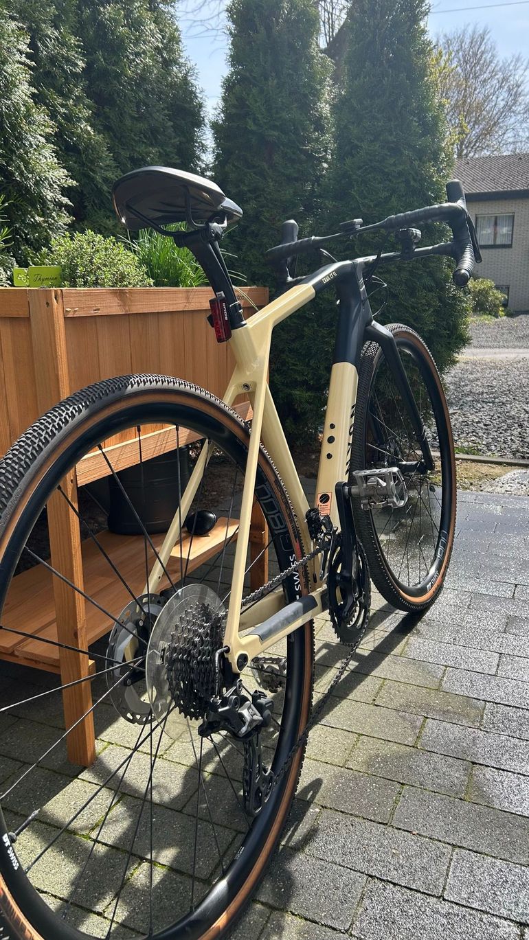 Used Canyon Grail CF SL 8 2022 2022 Road & Gravel, Black — image 12 of 12
