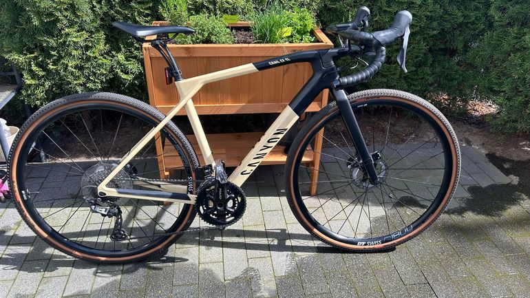 Used Canyon Grail CF SL 8 2022 2022 Road & Gravel, Black — image 4 of 12