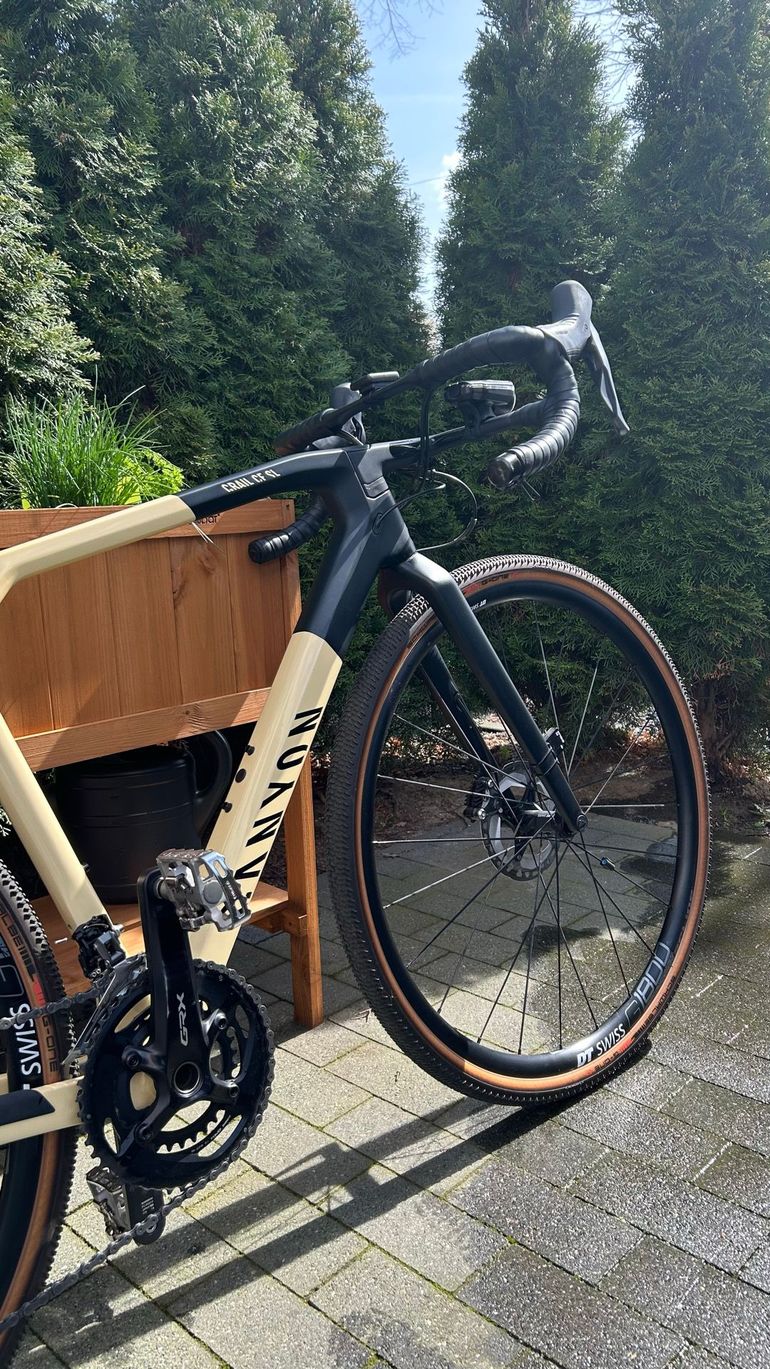 Used Canyon Grail CF SL 8 2022 2022 Road & Gravel, Black — image 11 of 12