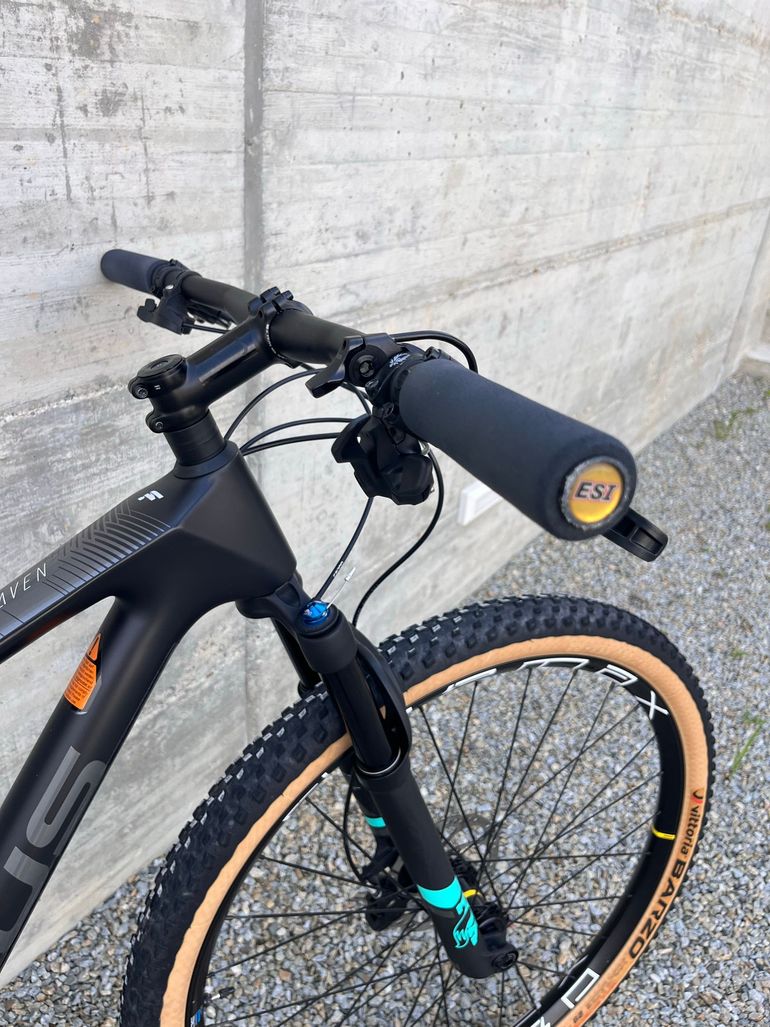 Used Focus RAVEN 8.6 2020 2020 Mountainbike, Black, 29 — image 9 of 12