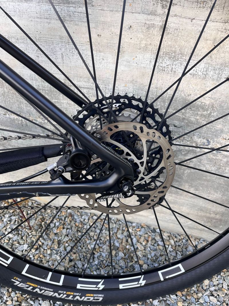 Gebrauchtes Focus RAVEN 8.6 2020 2020 Mountainbike, Schwarz, 29 — Bild 5 von 12