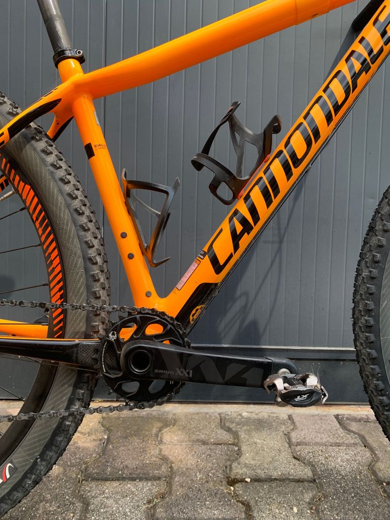 Używany Cannondale F-Si Carbon 3 2021 2021 Mountainbike — zdjęcie 3 z 10