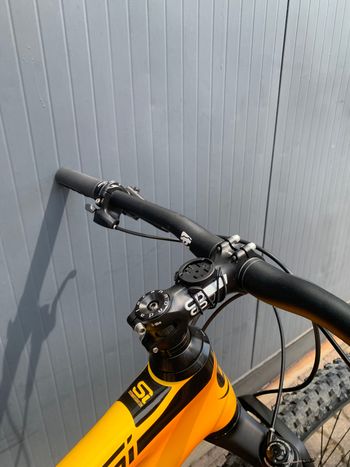 Używany Cannondale F-Si Carbon 3 2021 2021 Mountainbike — zdjęcie 5 z 10