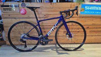 BMC Teammachine SLR THREE 2023 2023 Route & Gravel d'occasion