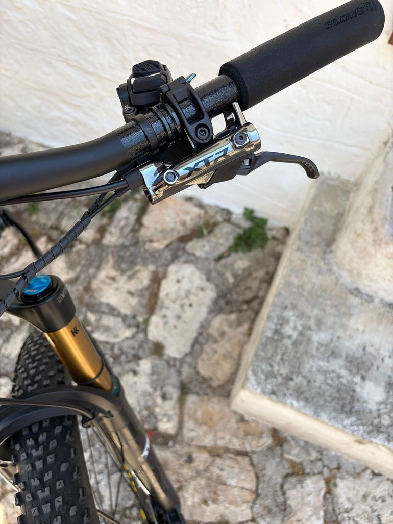 Used Scott Spark RC SL TR 2024 2024 Mountainbike, Black, 29 — image 7 of 8