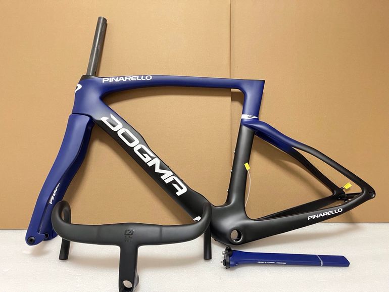 Used Pinarello DOGMA F DURA ACE Di2 2026 Frameset 2026 Road & Gravel, Blue — image 6 of 6