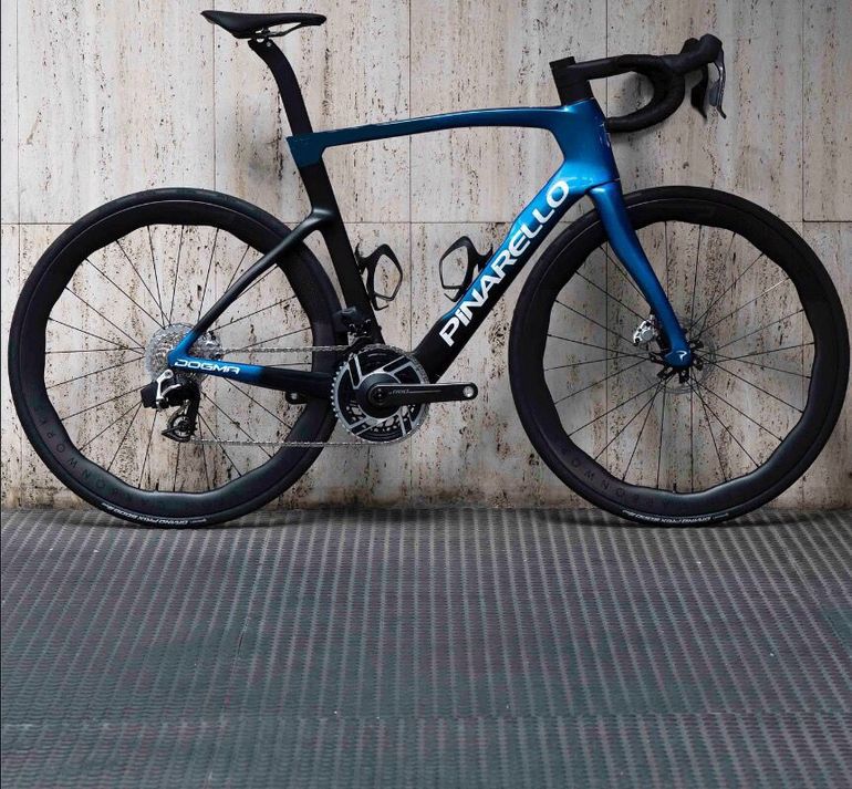 Used Pinarello DOGMA F DURA ACE Di2 2026 Frameset 2026 Road & Gravel, Blue — image 2 of 6
