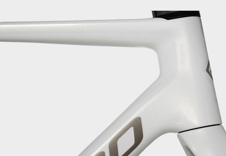 Used Megamo RAISE 05 CW 2025 2025 Road & Gravel, White — image 2 of 3