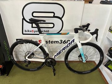 Used Merida Reacto 2025 Team 2025 Road & Gravel, White — image 2 of 6