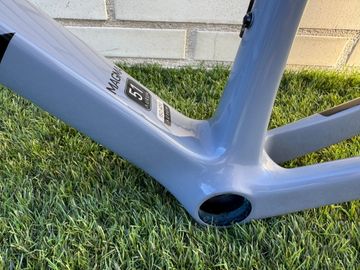 Used Aurum Magma 2022 Frameset 2022 Road & Gravel, Light Gray — image 5 of 16