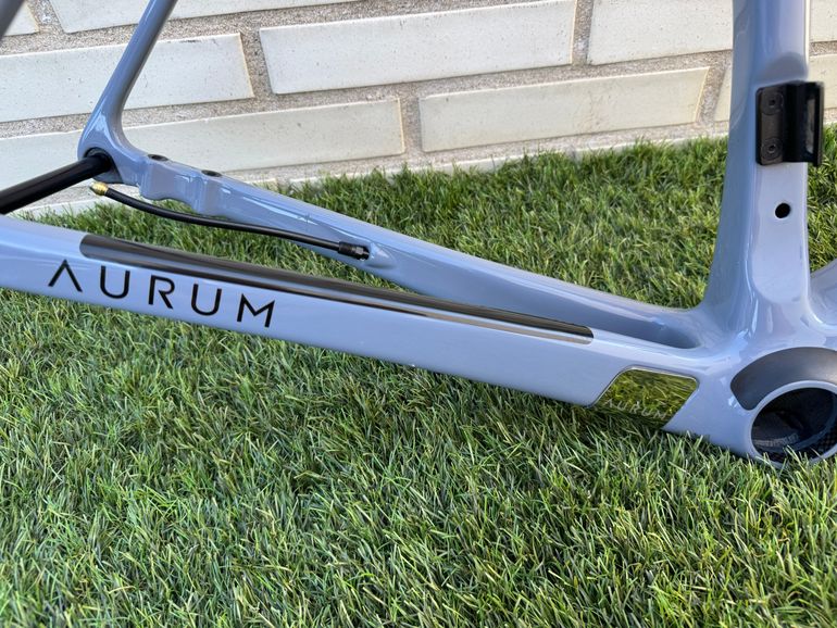 Used Aurum Magma 2022 Frameset 2022 Road & Gravel, Light Gray — image 15 of 16