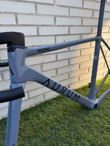 Used Aurum Magma 2022 Frameset 2022 Road & Gravel, Light Gray — image 9 of 16