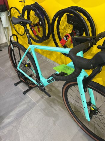 Used Bianchi Arcadex COMP 2026 2026 Road & Gravel, Green — image 4 of 5
