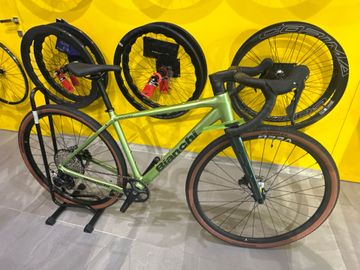 Used Bianchi Arcadex AL 2026 2026 Road & Gravel, Green — image 1 of 5