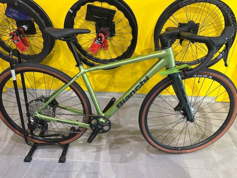 Used Bianchi Arcadex AL 2026 2026 Road & Gravel, Green — image 2 of 5