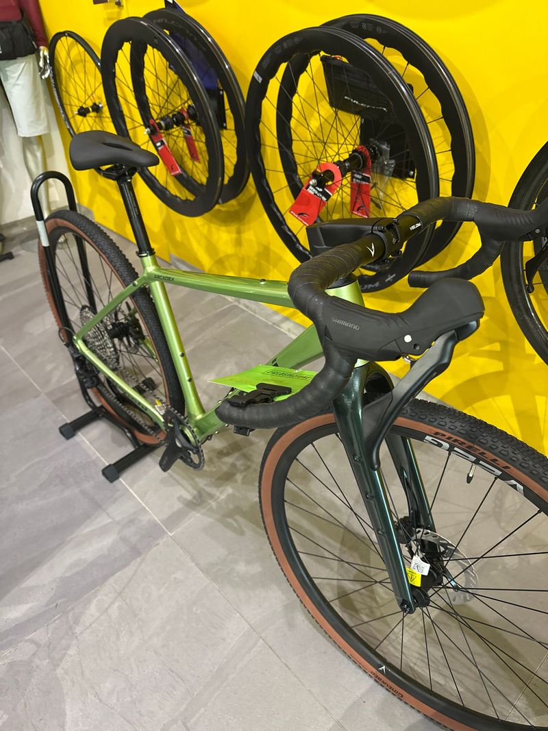 Used Bianchi Arcadex AL 2026 2026 Road & Gravel, Green — image 4 of 5