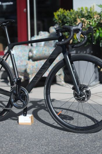 Brugt Canyon Ultimate CFR Disc Aero 2021 2021 Road & Gravel — billede 2 af 8