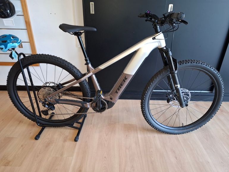Brugt Trek Powerfly+ 8 2026 Mountainbike — billede 1 af 4