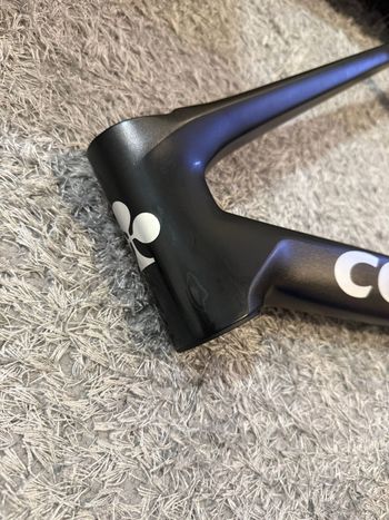 Used Colnago V4Rs Disc Ultegra Di2 8100 w/Fulcrum Racing 600 Wheels 2023 Frameset 2023 Road & Gravel, Black — image 3 of 7