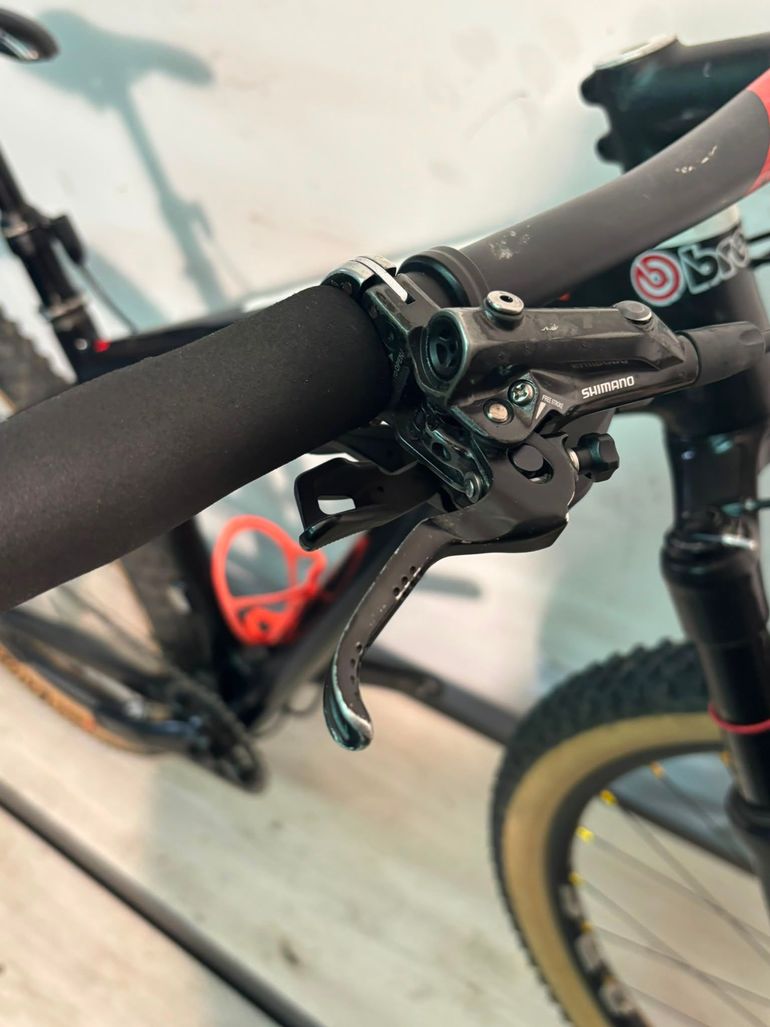 Gebrauchtes CUBE AMS 100 C:62 Race 29 2016 2016 Mountainbike, Schwarz, 29 — Bild 8 von 16