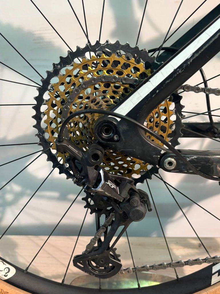 Gebrauchtes CUBE AMS 100 C:62 Race 29 2016 2016 Mountainbike, Schwarz, 29 — Bild 15 von 16