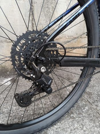 Used Trek Marlin 5 Gen 3 2024 2024 Mountainbike, Purple, 27.5, 29 — image 4 of 5