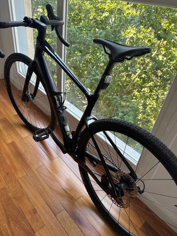 Used Giant Revolt Advanced 2 2025 2025 Road & Gravel, Black — image 3 of 6