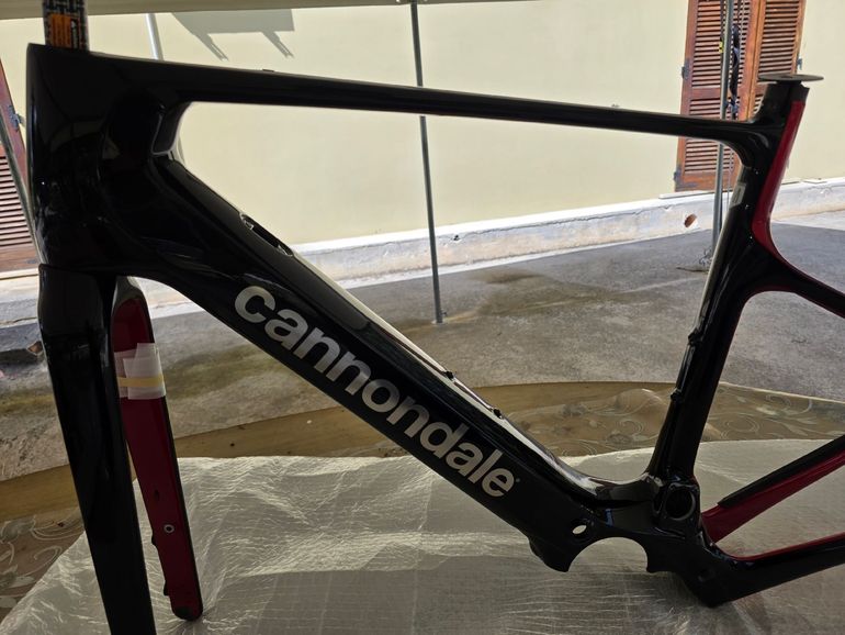 Used Cannondale Synapse Neo 2025 Frameset 2025 Road & Gravel, Black — image 4 of 8