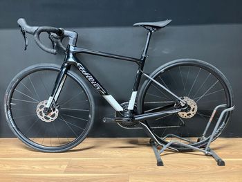 Wilier Garda SHIMANO 105 2x12 R7020 2026 2026 Road & Gravel de segunda mano, Negro — imagen 2 de 4