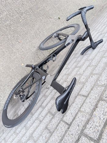 Used Cannondale Systemsix Shimano Ultegra Di2 2023 Road & Gravel, Black — image 10 of 18